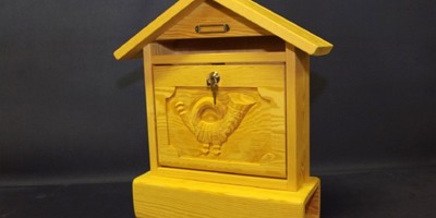 Beitragsbild Briefkasten handgeschnitzt
